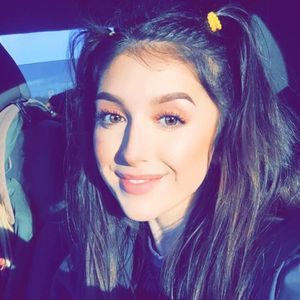 Meet your Posher, Ashlyn